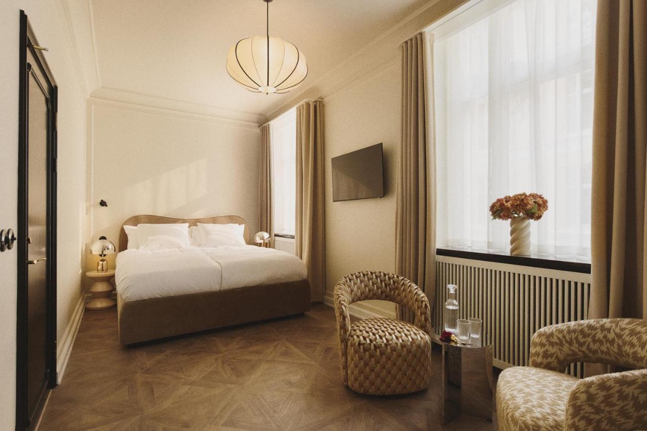 Superior Double Room,1589558108:JPEG